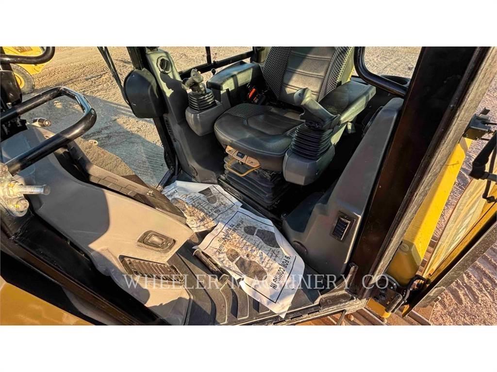 CAT D4 XL Buldožeri guseničari