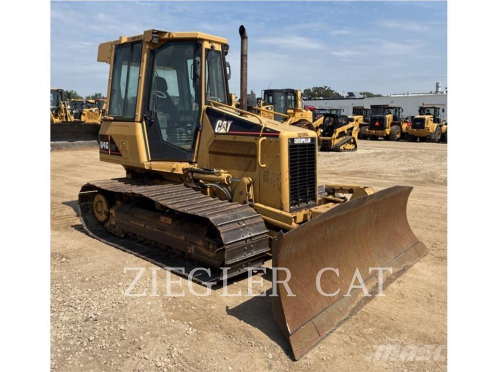 CAT D4GLGP Buldožeri guseničari