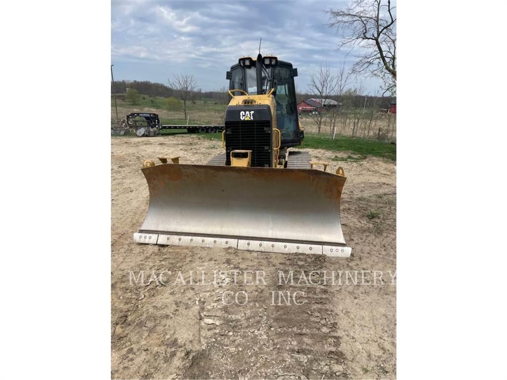 CAT D4K2 XL Buldožeri guseničari