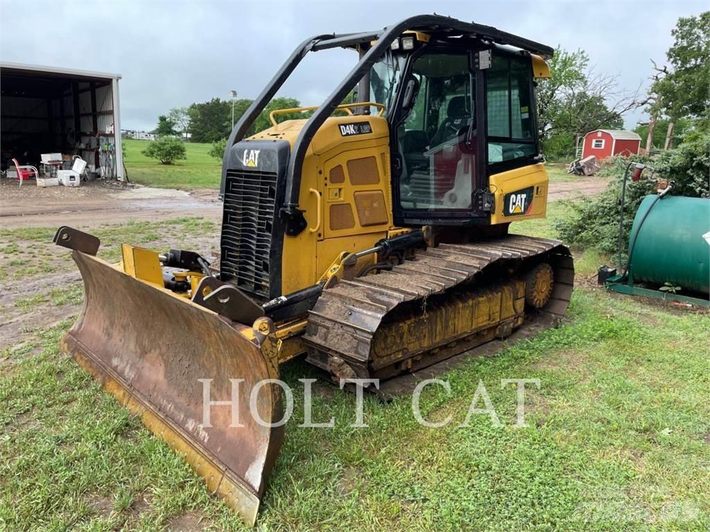 CAT D4K2LGP Buldožeri guseničari