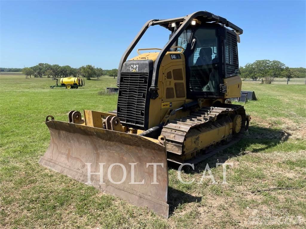 CAT D4K2XL Buldožeri guseničari