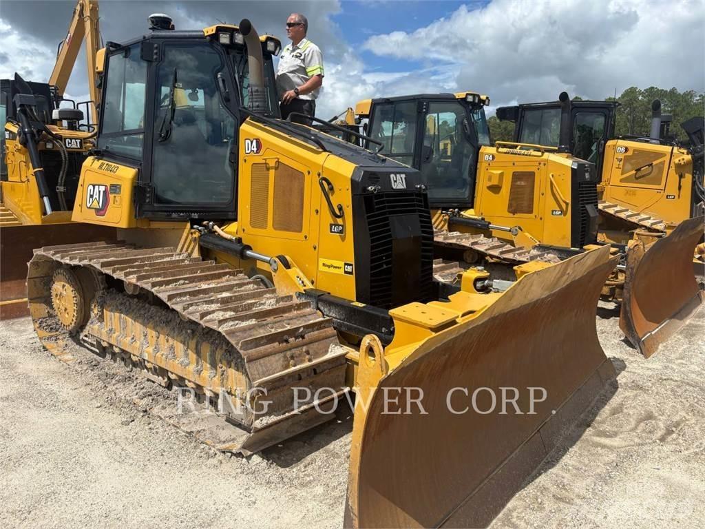 CAT D4VPEW Buldožeri guseničari