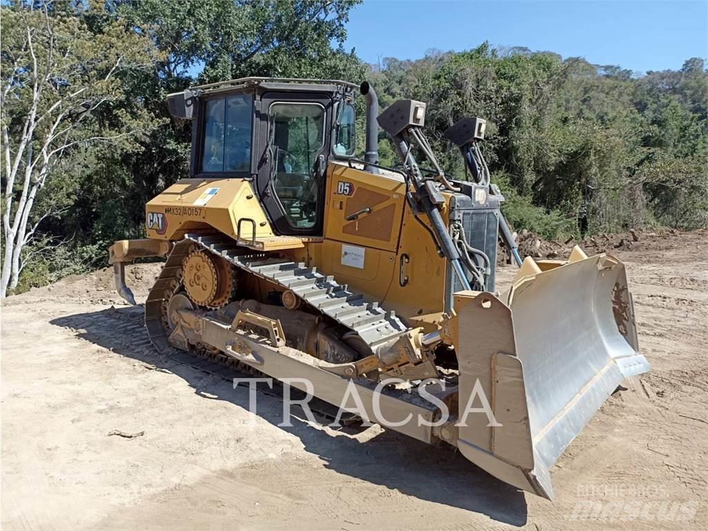 CAT D5 Buldožeri guseničari