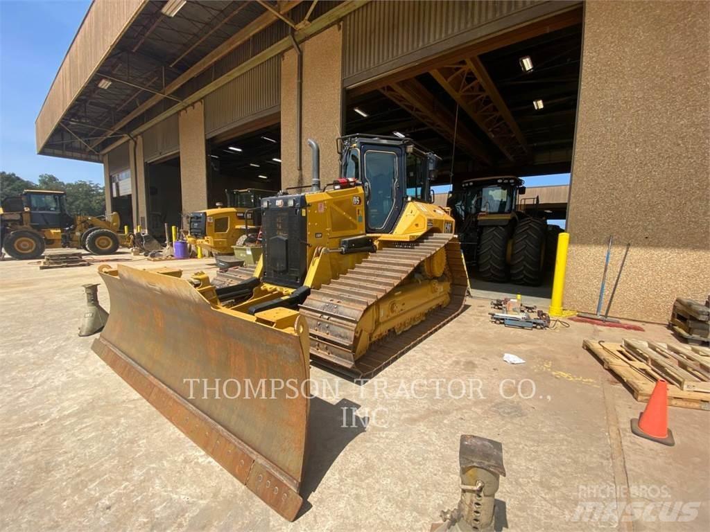 CAT D5 Buldožeri guseničari