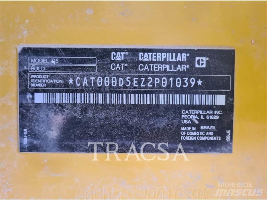 CAT D5 Buldožeri guseničari