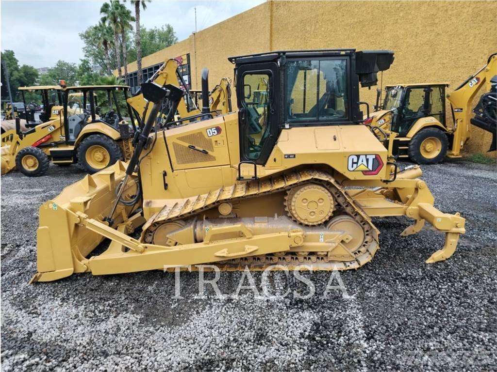 CAT D5 Buldožeri guseničari