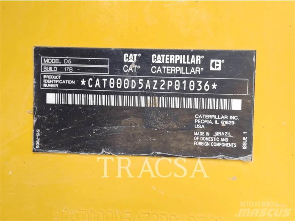 CAT D5 Buldožeri guseničari