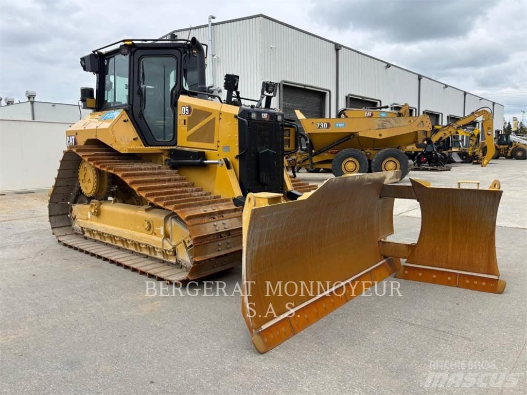 CAT D5 Buldožeri guseničari