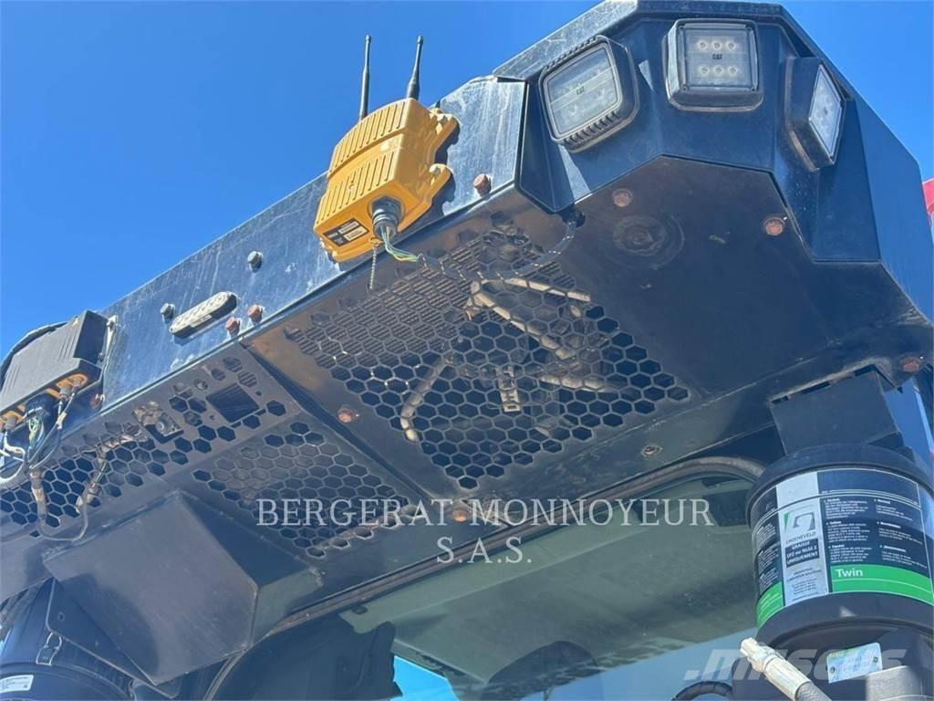 CAT D5 Buldožeri guseničari