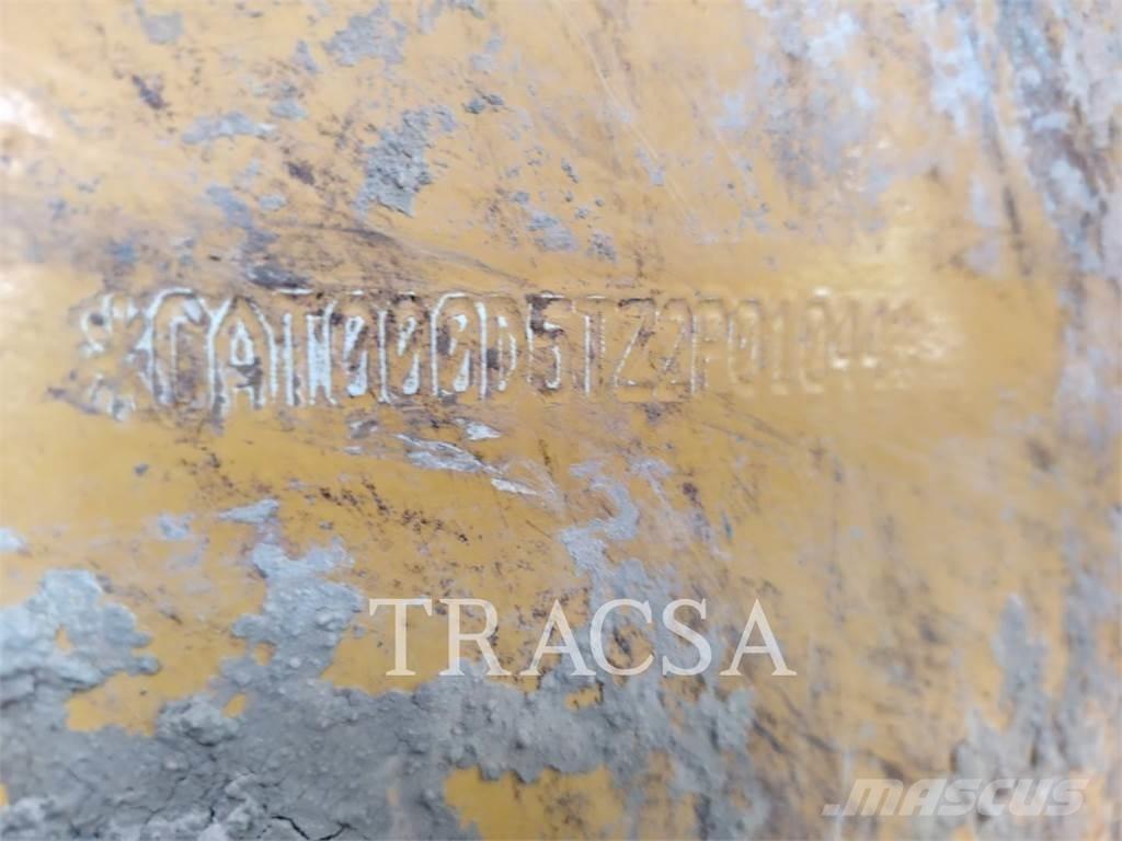 CAT D5 Buldožeri guseničari