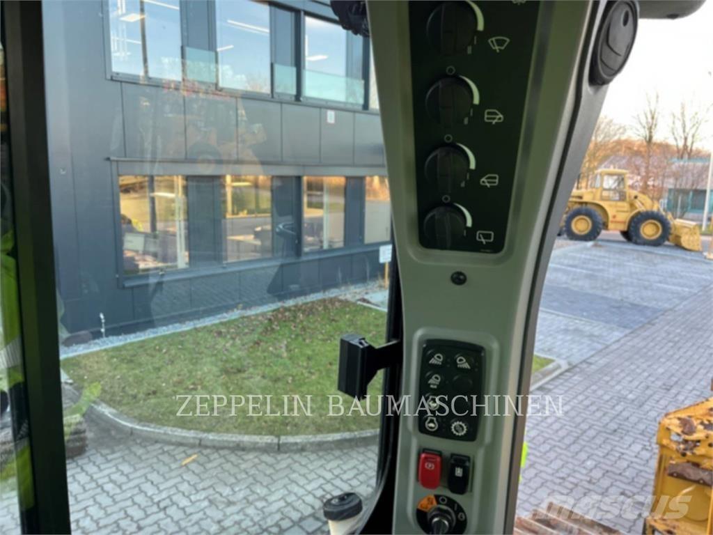 CAT D5 Buldožeri guseničari