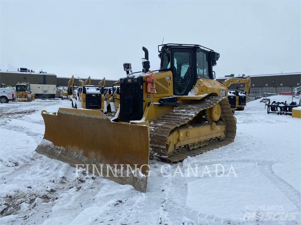 CAT D5-17 Buldožeri guseničari