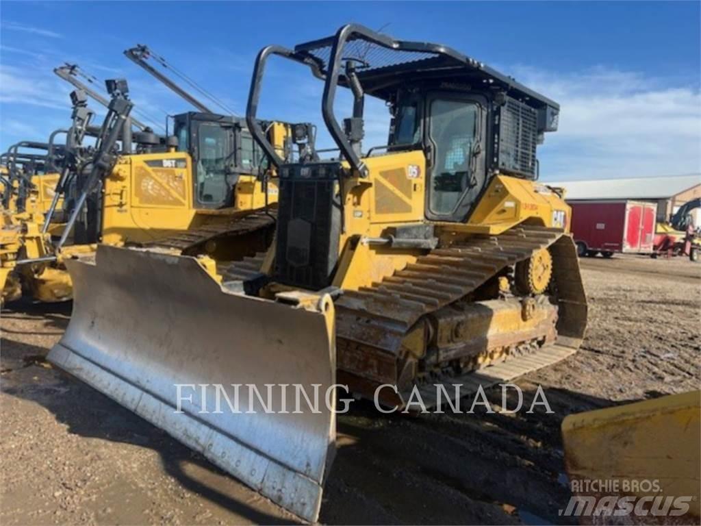 CAT D5-17 Buldožeri guseničari