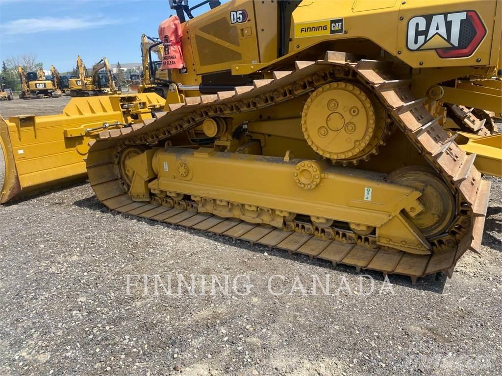 CAT D5-17 Buldožeri guseničari