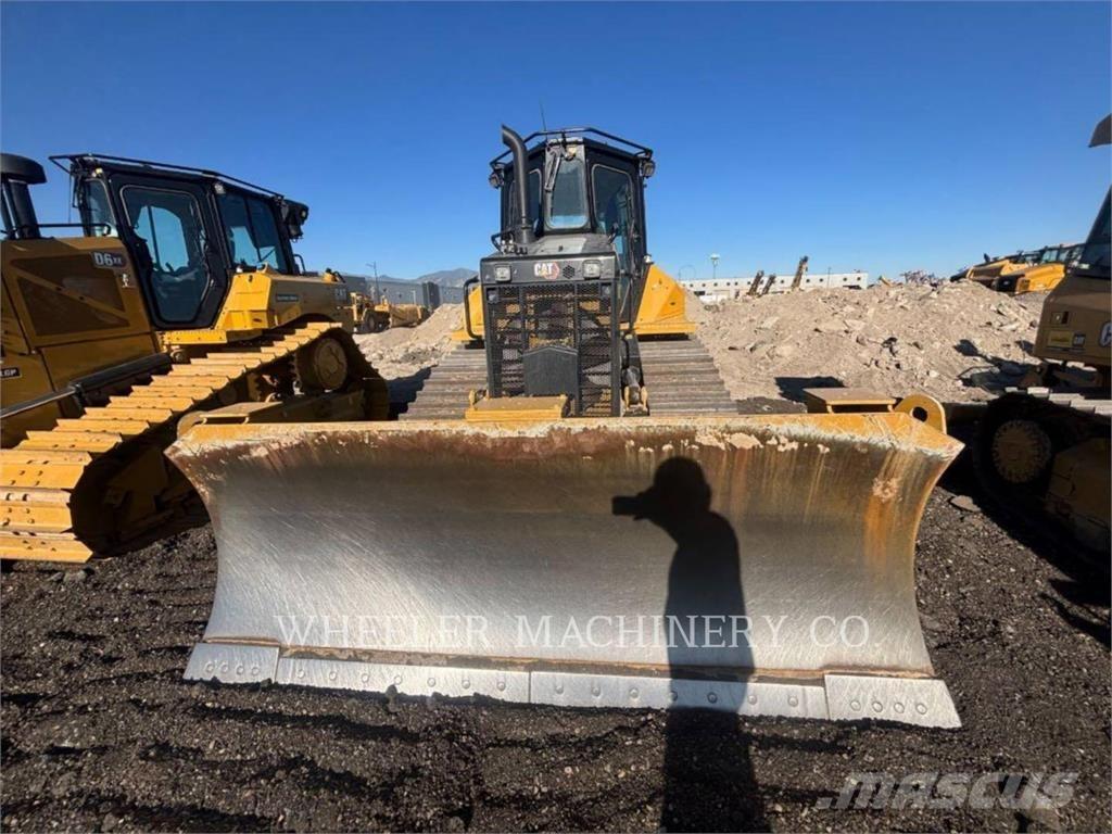 CAT D5-17 XL Buldožeri guseničari