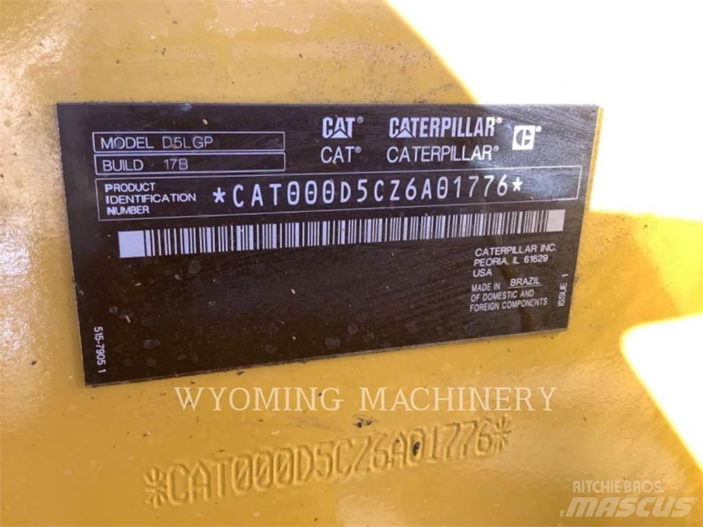 CAT D5 LGP Buldožeri guseničari