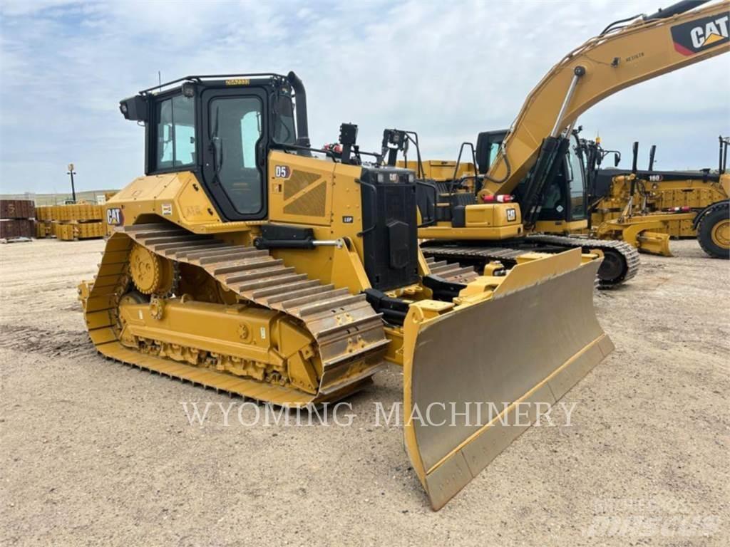 CAT D5 LGP Buldožeri guseničari