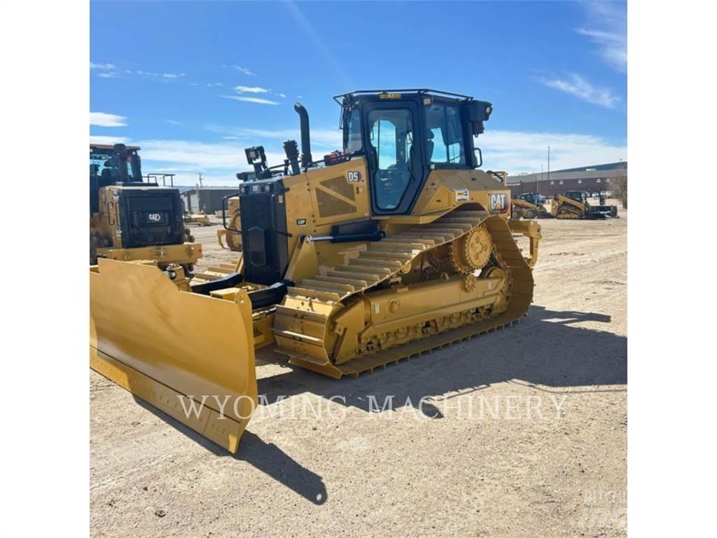 CAT D5-RY Buldožeri guseničari