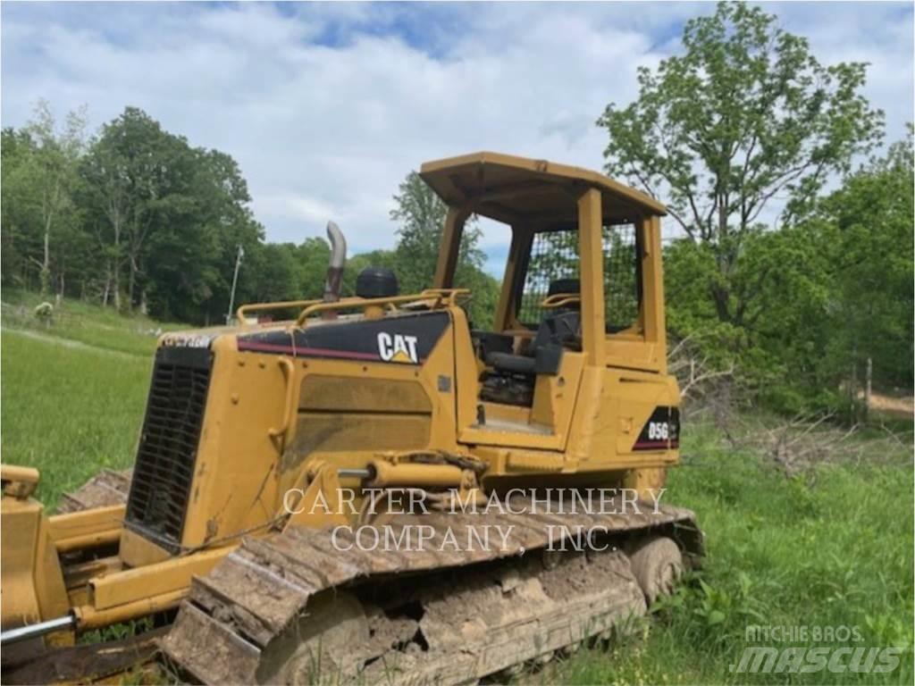 CAT D5GXL Buldožeri guseničari