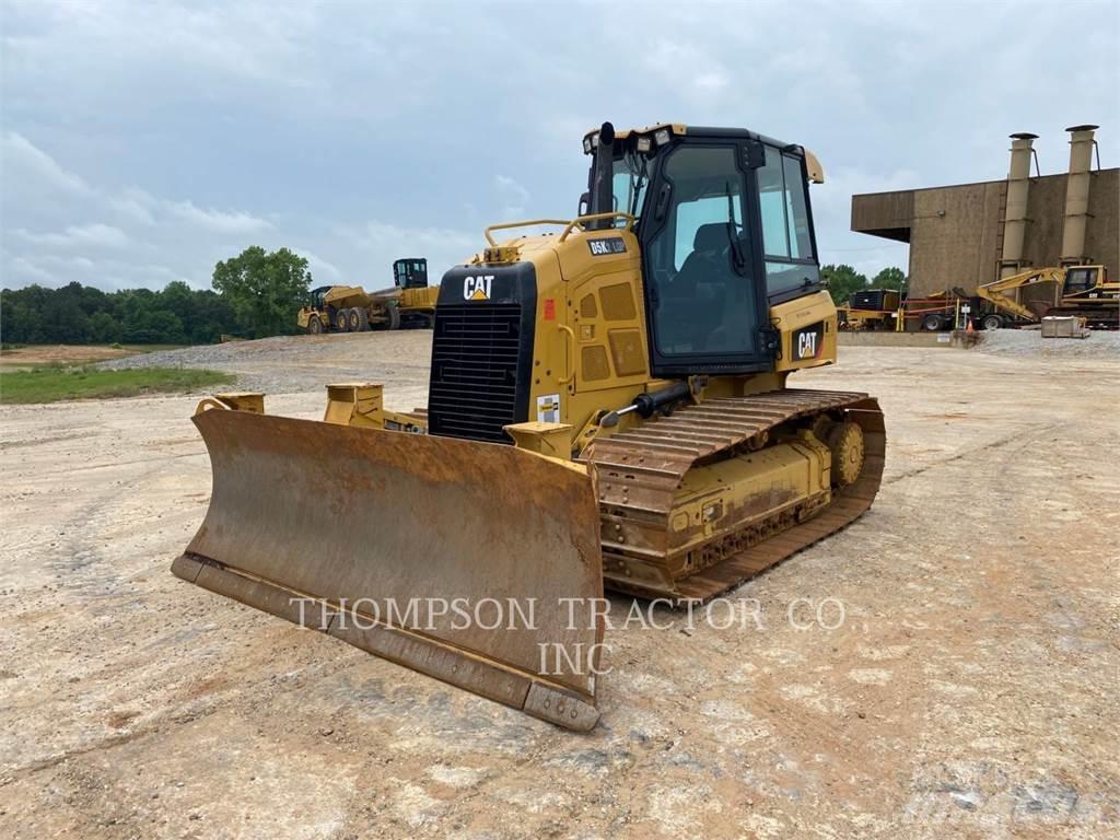 CAT D5K2 Buldožeri guseničari