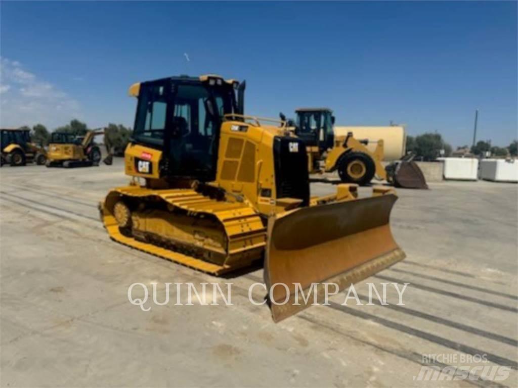 CAT D5K2 Buldožeri guseničari