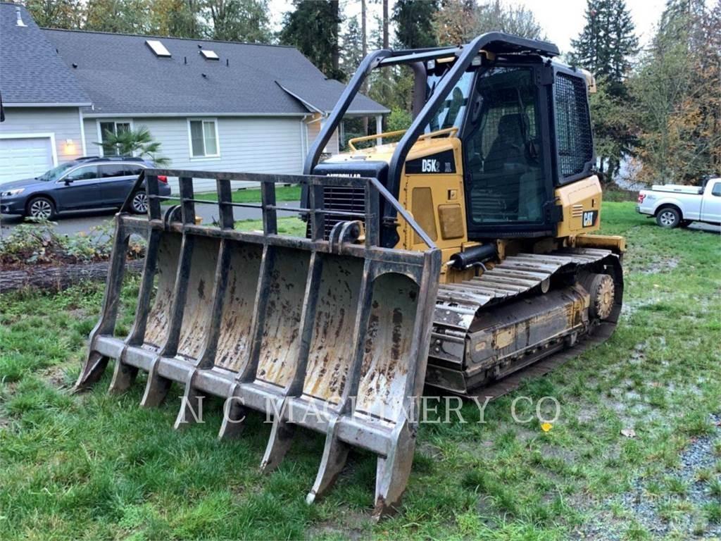 CAT D5K2 XLCB Buldožeri guseničari