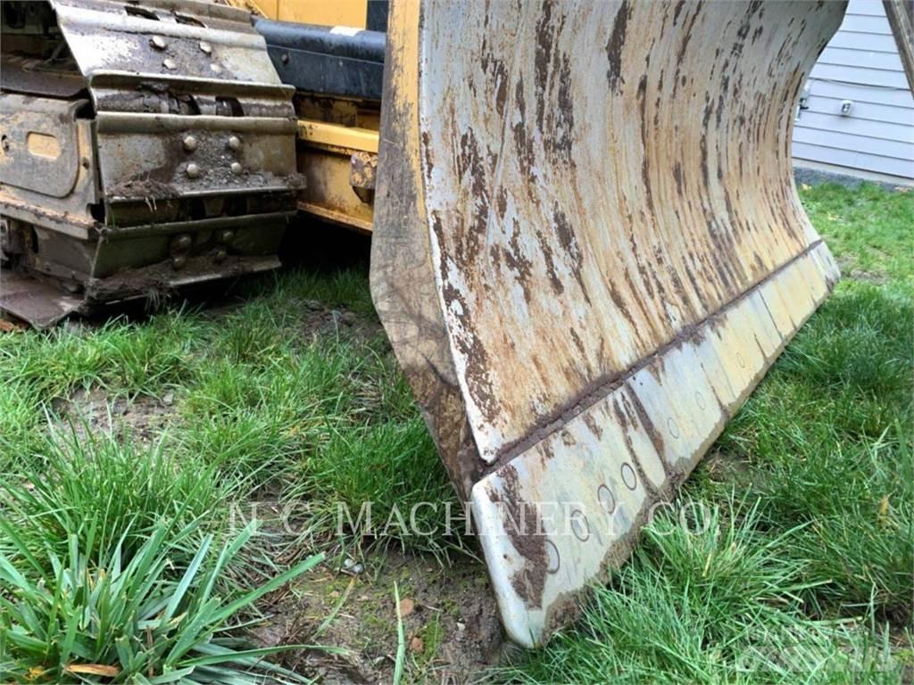 CAT D5K2 XLCB Buldožeri guseničari