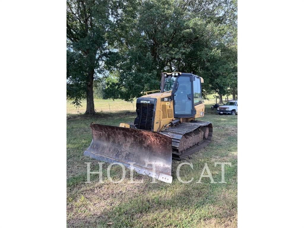 CAT D5K2LGP Buldožeri guseničari