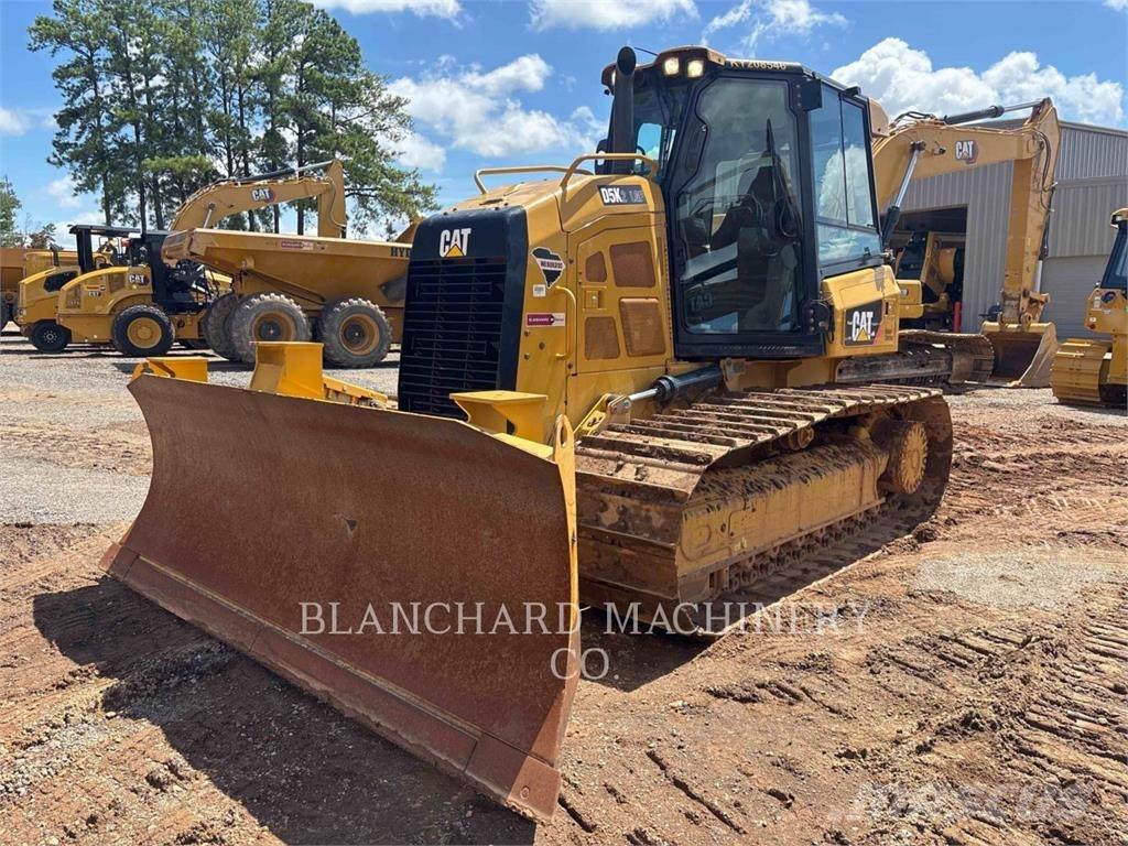 CAT D5K2LGP Buldožeri guseničari