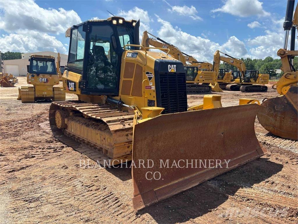 CAT D5K2LGP Buldožeri guseničari
