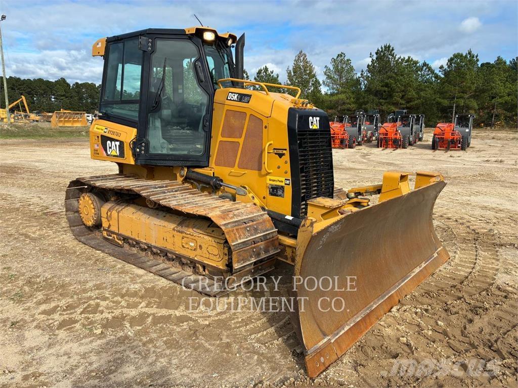 CAT D5K2LGP Buldožeri guseničari