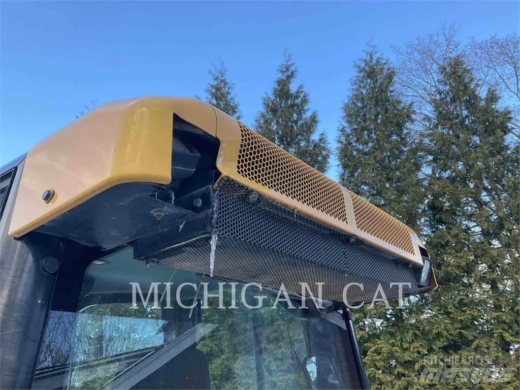 CAT D5K2X ASZ24F Buldožeri guseničari