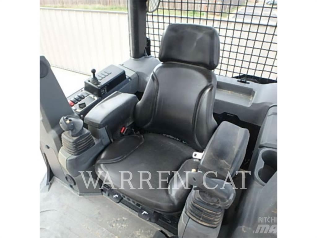 CAT D5K2XL Buldožeri guseničari