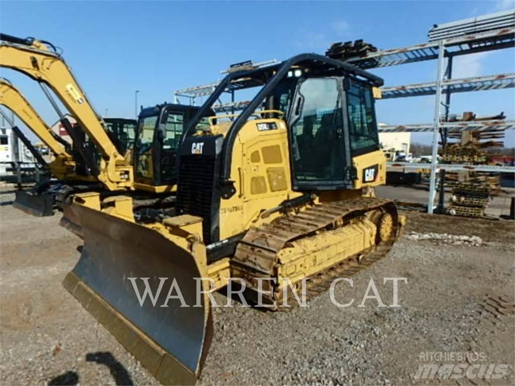 CAT D5K2XL ARO Buldožeri guseničari