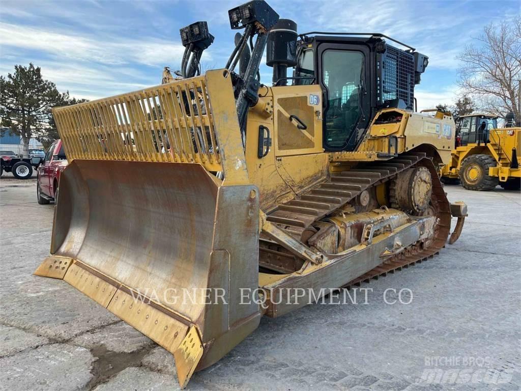 CAT D6 Buldožeri guseničari