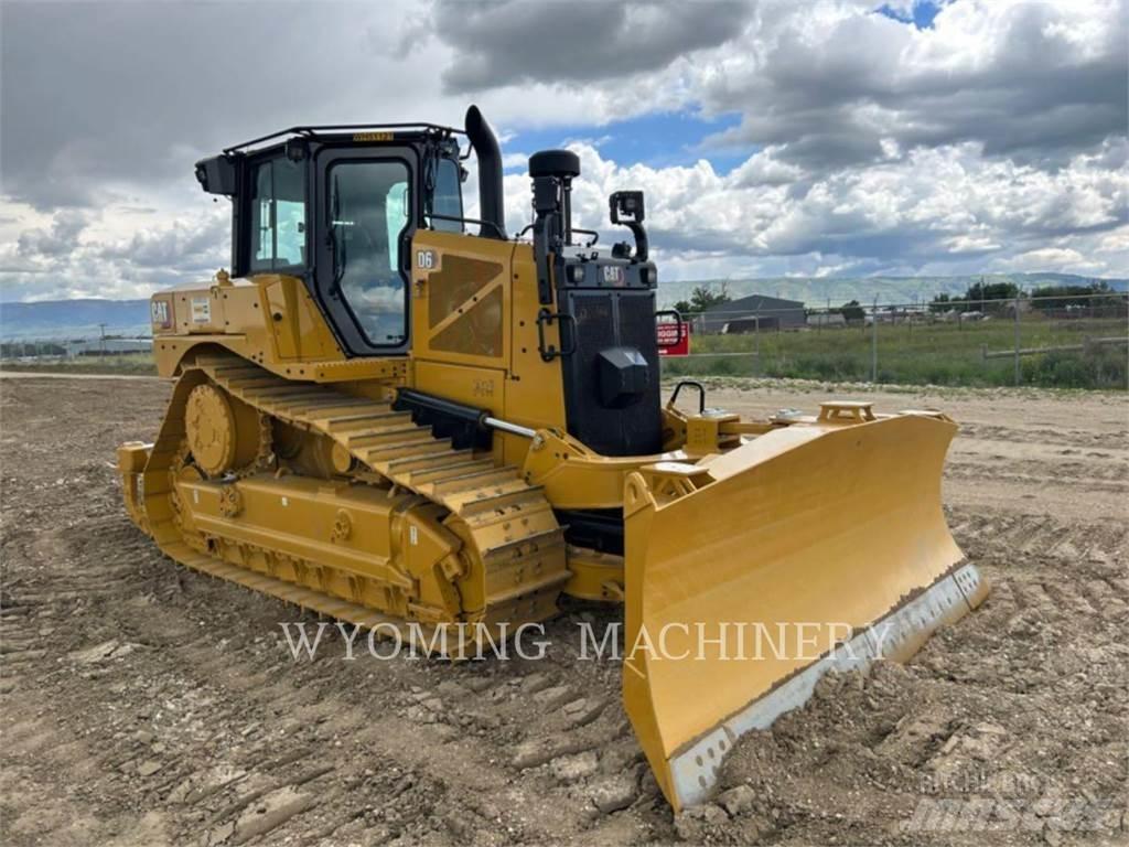 CAT D6 Buldožeri guseničari