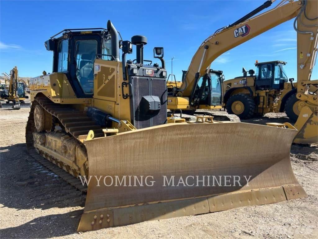 CAT D6 Buldožeri guseničari