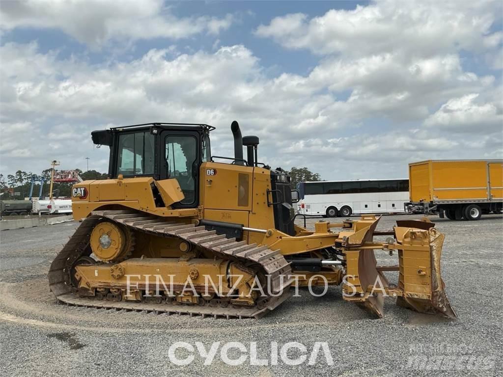 CAT D6 Buldožeri guseničari