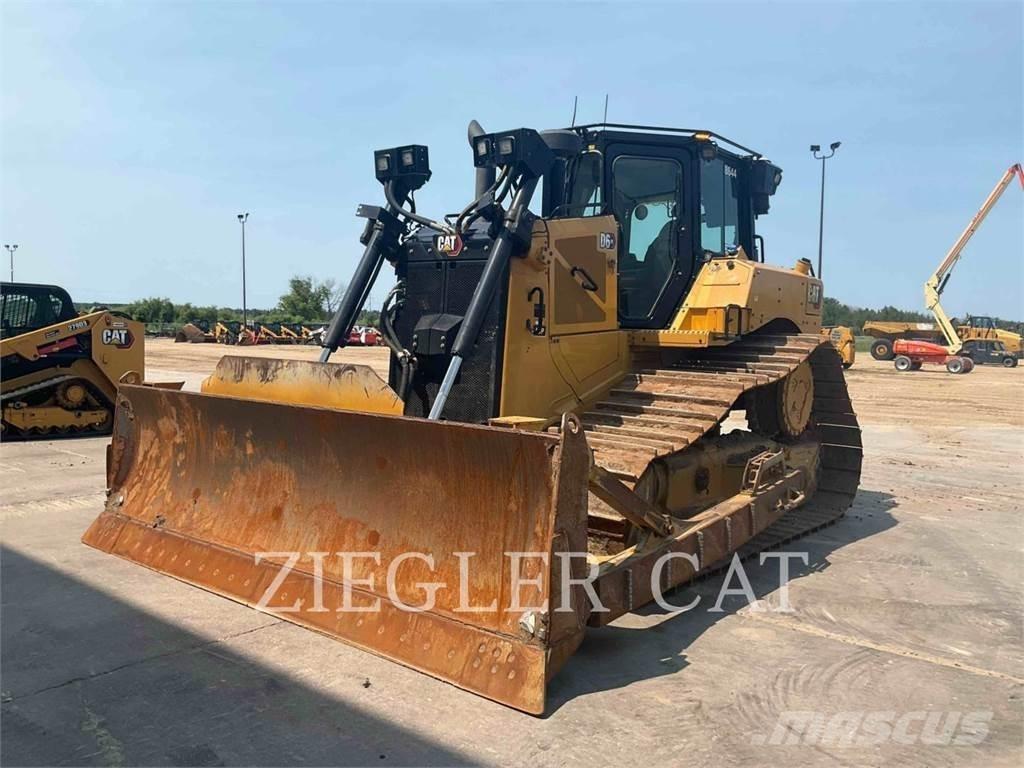 CAT D6 Buldožeri guseničari