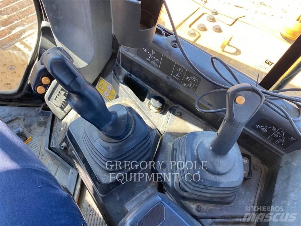 CAT D6-20 Buldožeri guseničari