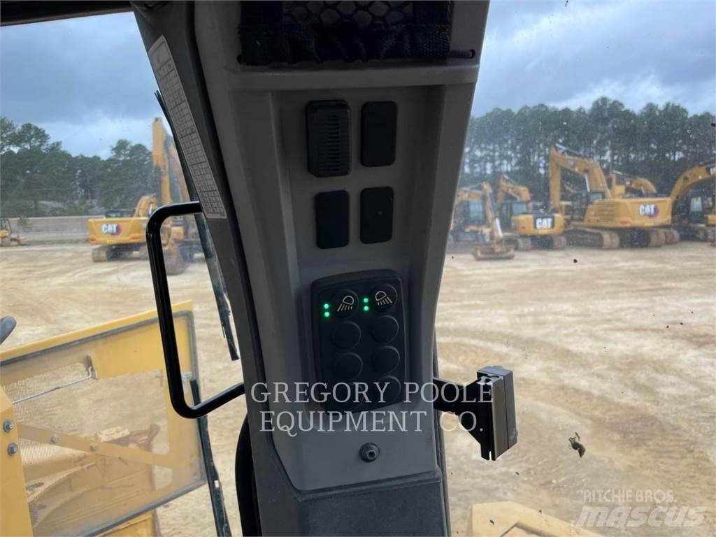 CAT D6-20VP Buldožeri guseničari