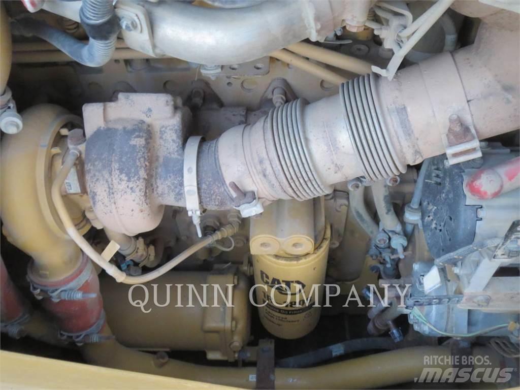 CAT D6 LGP Buldožeri guseničari