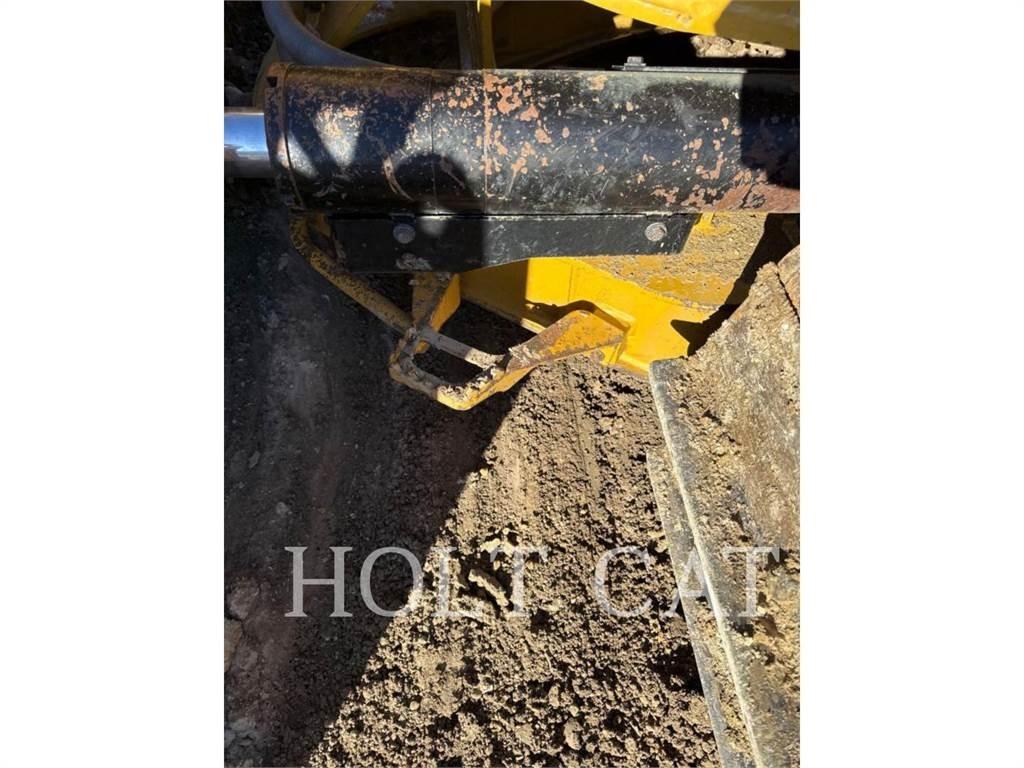 CAT D6 LGPVP Buldožeri guseničari