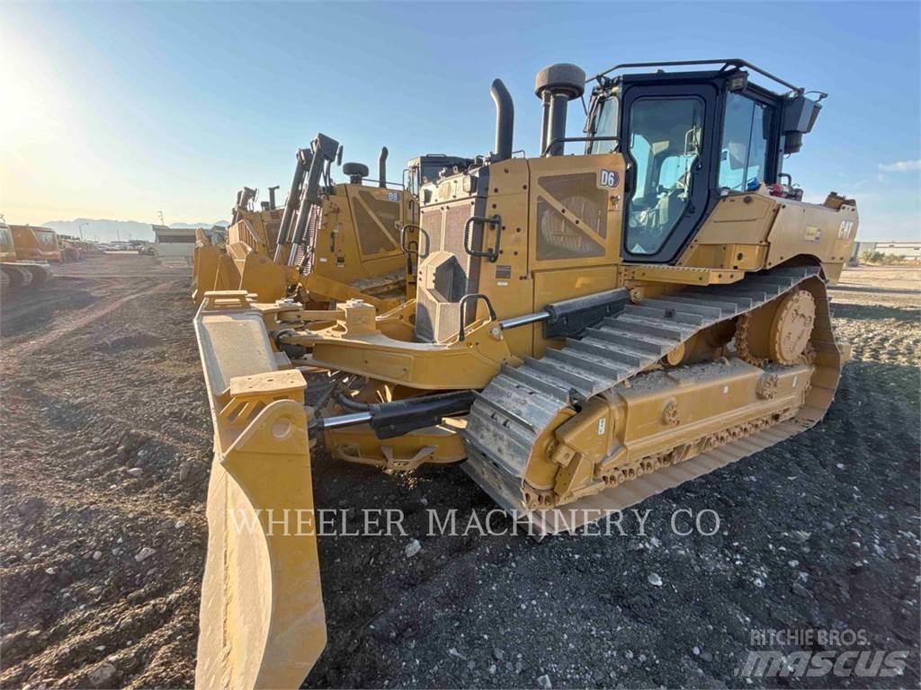 CAT D6 XL VP Buldožeri guseničari