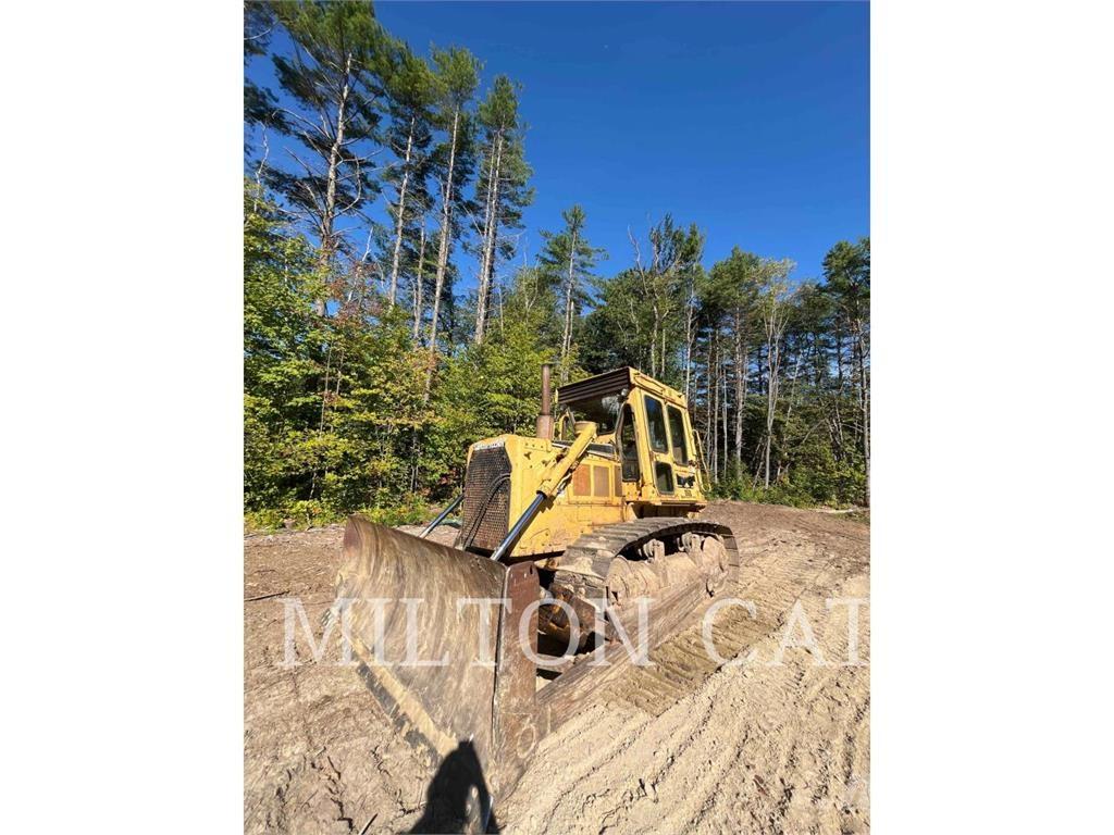 CAT D6D Buldožeri guseničari