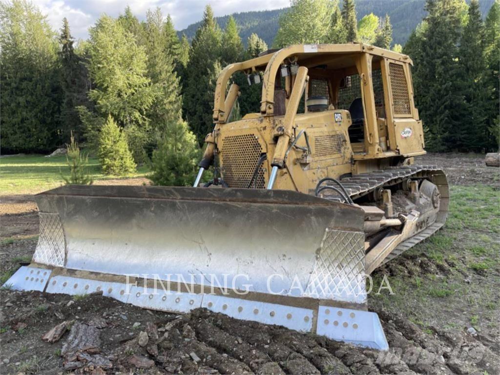 CAT D6E Buldožeri guseničari