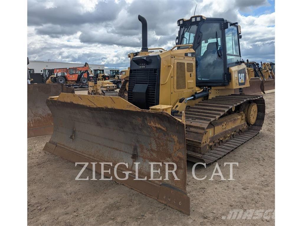 CAT D6K2 Buldožeri guseničari
