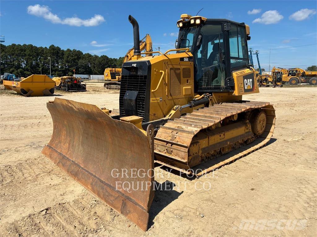 CAT D6K2LGP Buldožeri guseničari