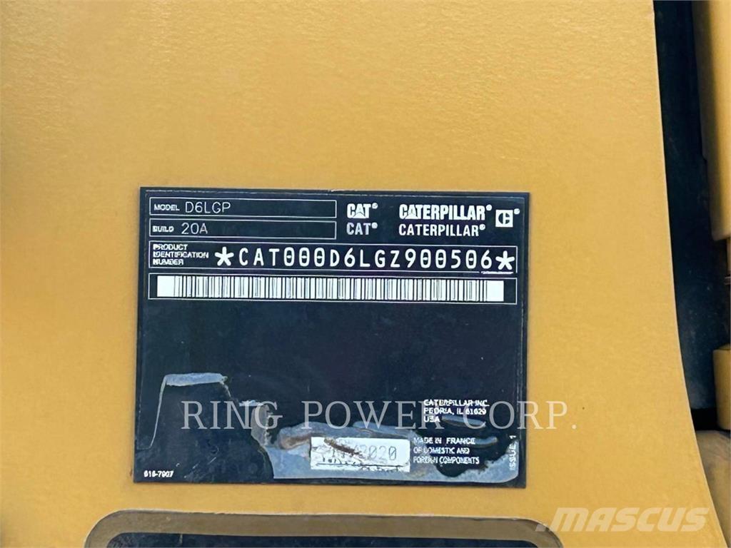 CAT D6LGP Buldožeri guseničari