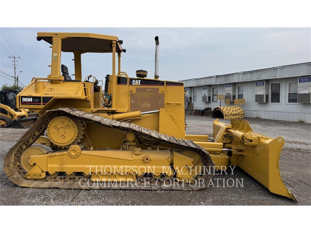CAT D6M LGP Buldožeri guseničari